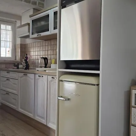 شقة Angir Martina