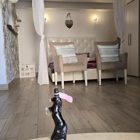 شقة Angir Martina Razine